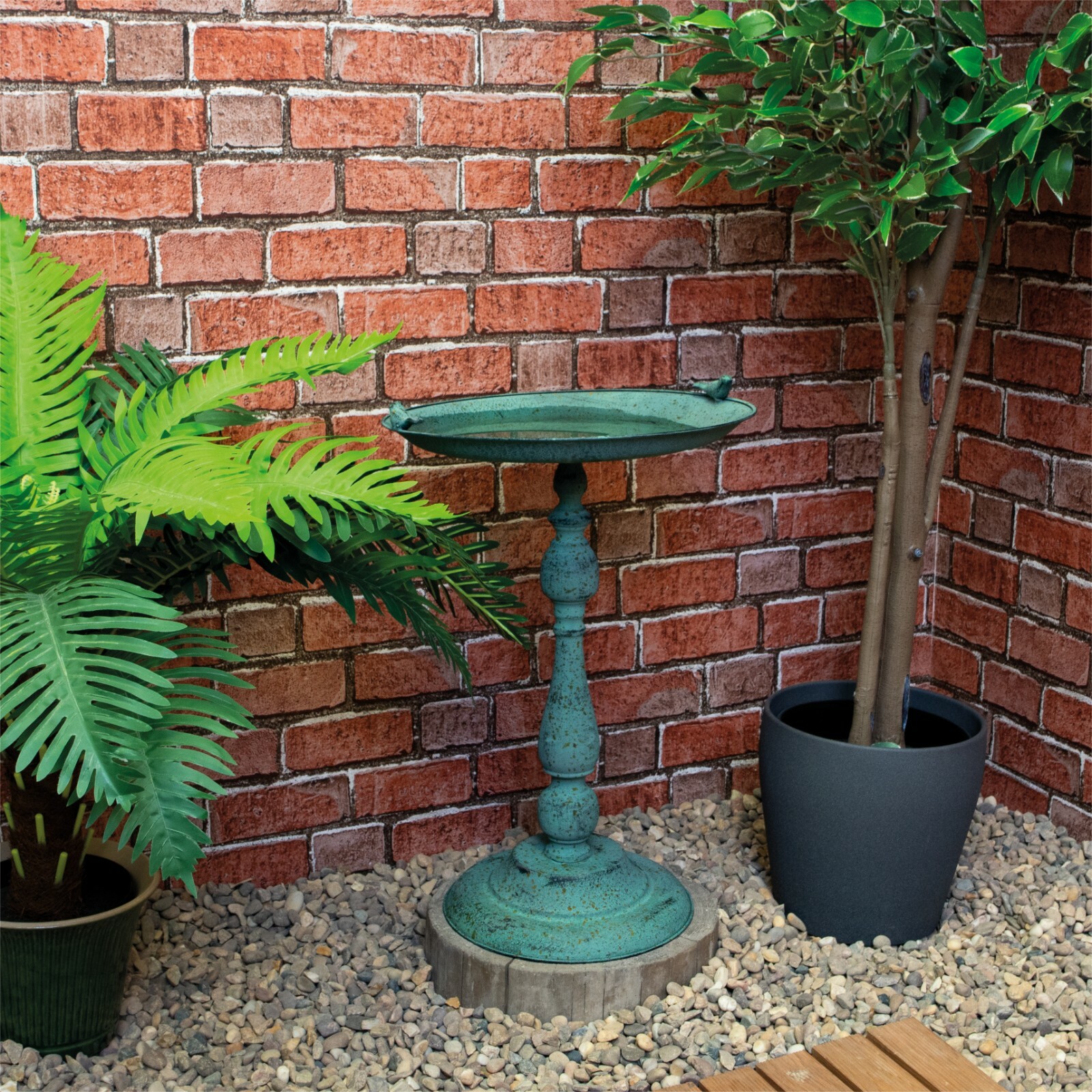 Outdoor Garden Free Standing Weatherproof Metal Green Ornamental Bird Bath
