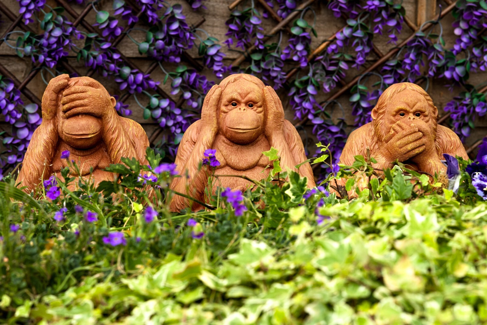 3 Wise Monkeys Garden Ornaments Hear Speak See No Evil Orangutan Statues Resin