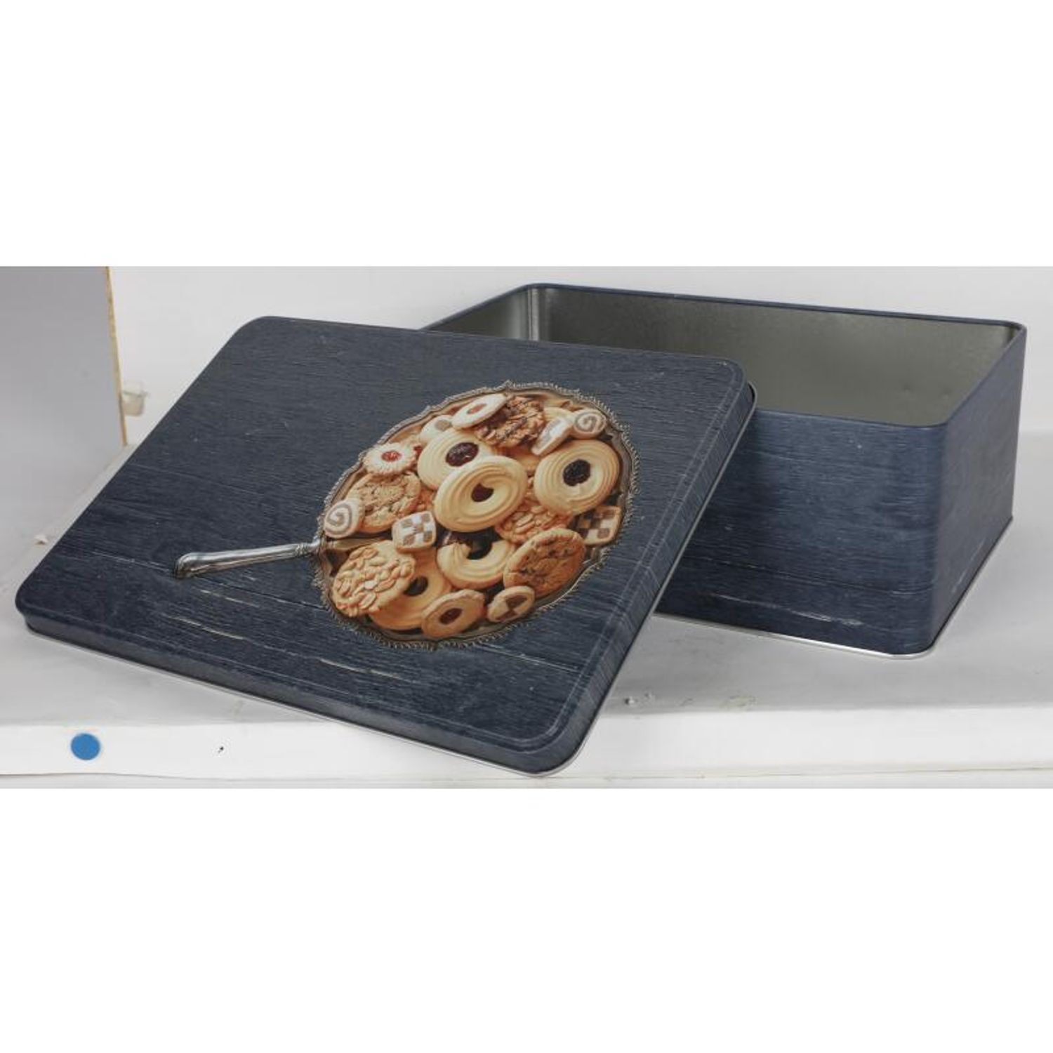 12 Pieces Metal Cookie Tin Storage Container Kitchen Household 26x18x9cm