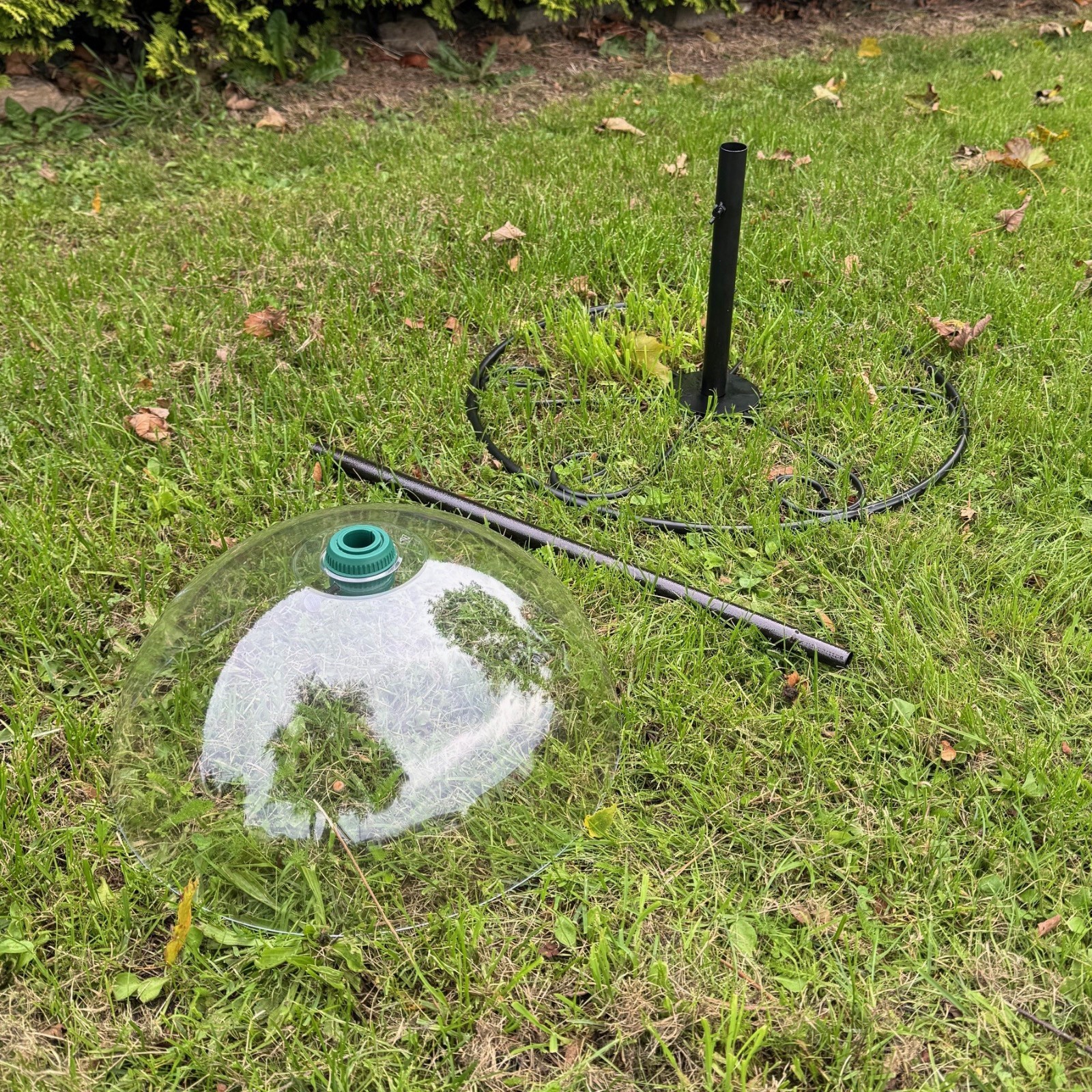 Bird Feeding Station Squirrel Baffle, Extension Pole & Metal Patio Stand Pack