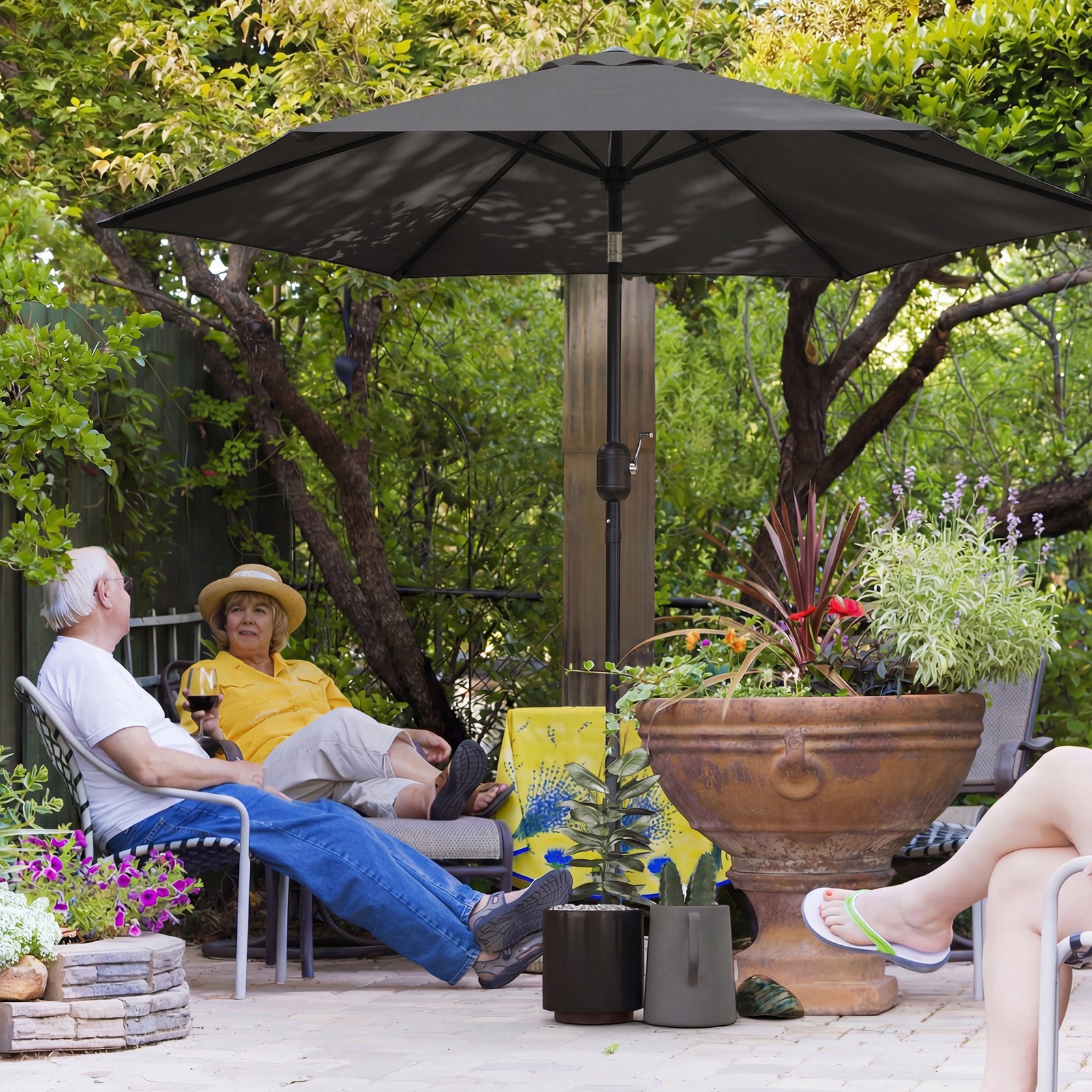 2.6M Garden Parasol Umbrella with Aluminium Pole, Tilt, Crank, Black