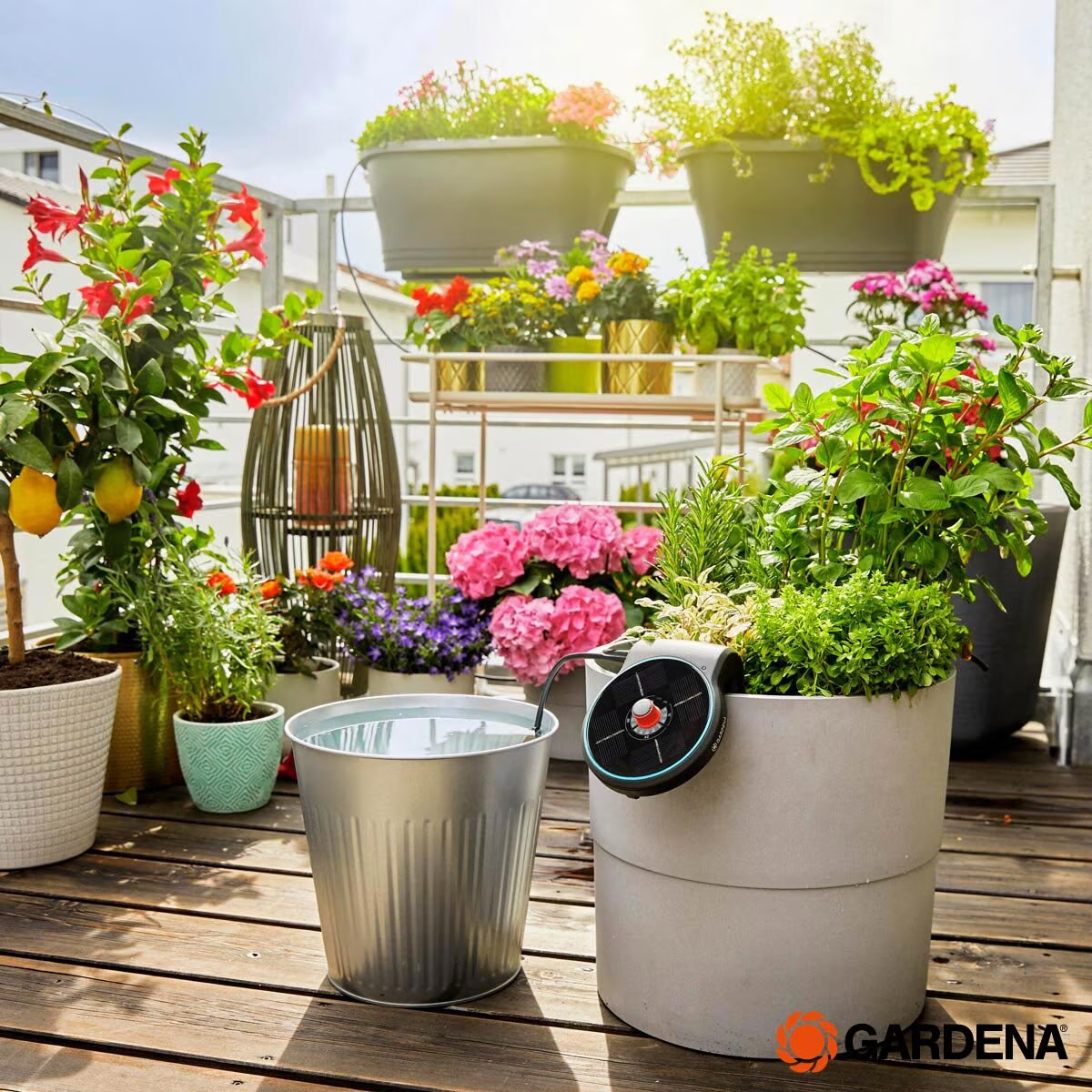 Gardena Aquabloom Solar-Powered Irrigation Set