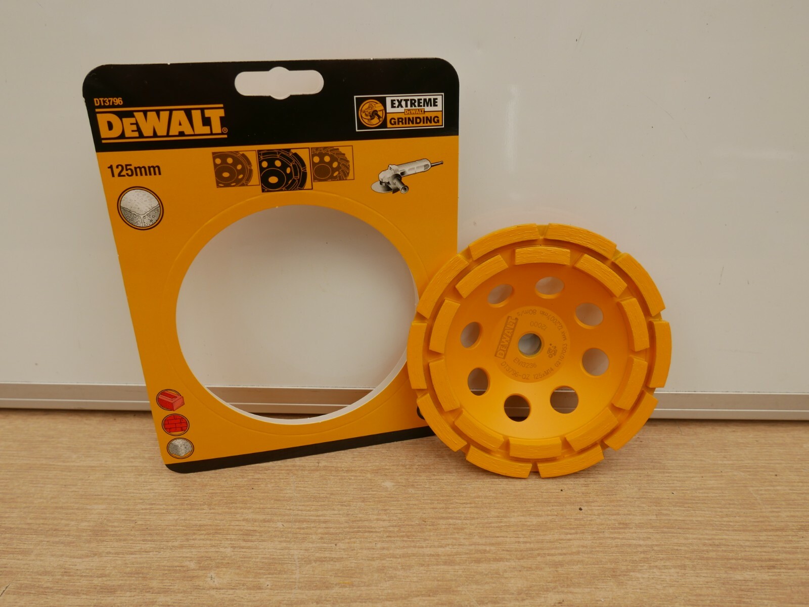 DeWALT DT3796 5" 125mm X M14 DOUBLE ROW ANGLE GRINDER DIAMOND CUP WHEEL