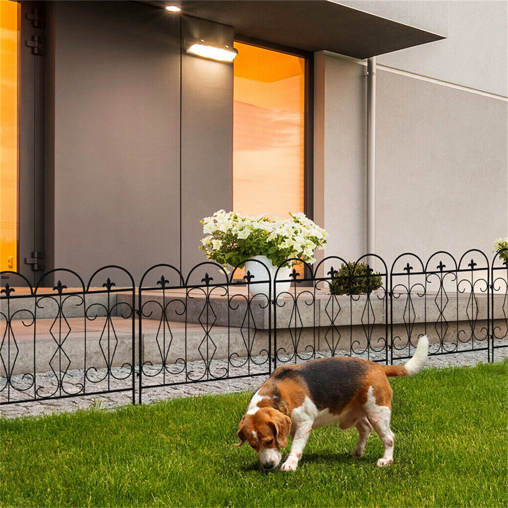 Outdoor Fencing Set For Garden Pond Animal Enclosure Arched Top Fence Panel Blac