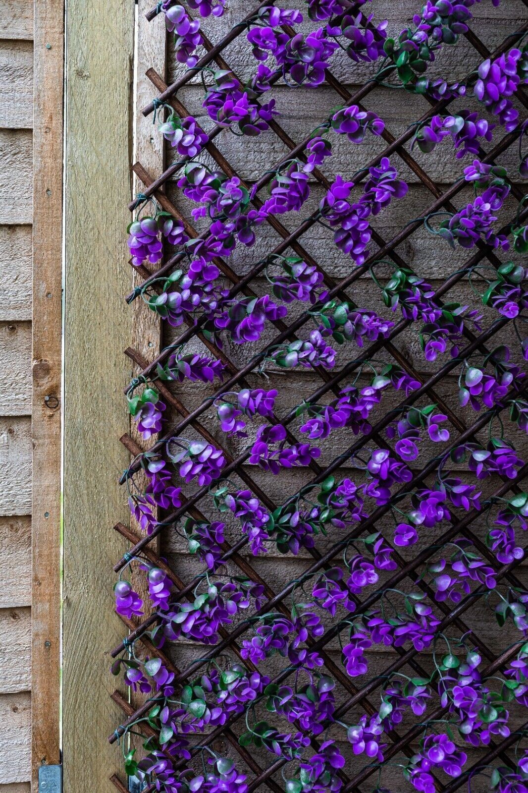 Violet Trellis Expandable Artificial Leaves Garden Decor Outdoor Fence Wall