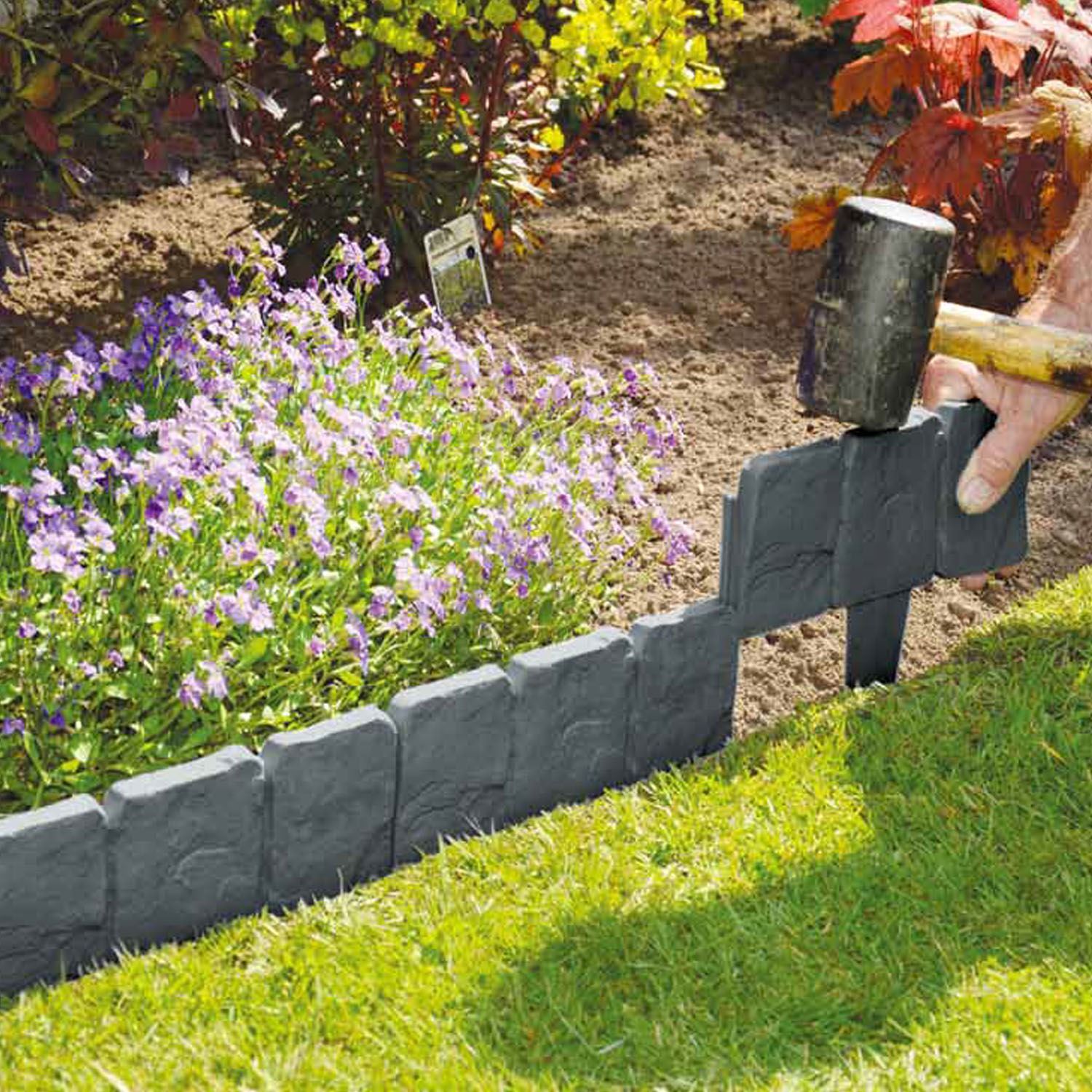 40 x Plastic Cobbled Stone Effect Garden Edging Hammer-in Lawn Plant Border
