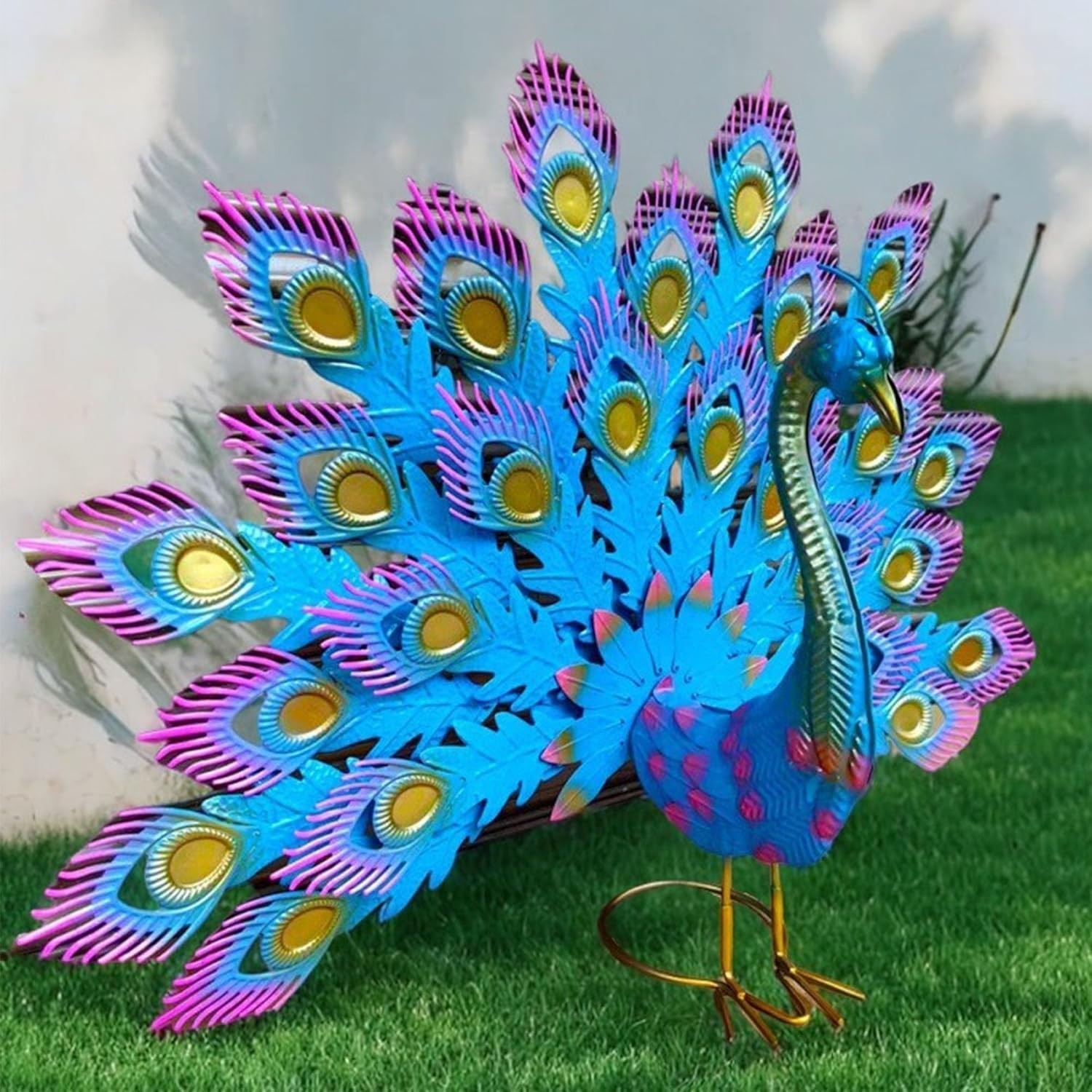Garden Ornaments, Outdoor Standing Metal Peacock, Garden Statues, Large Garden