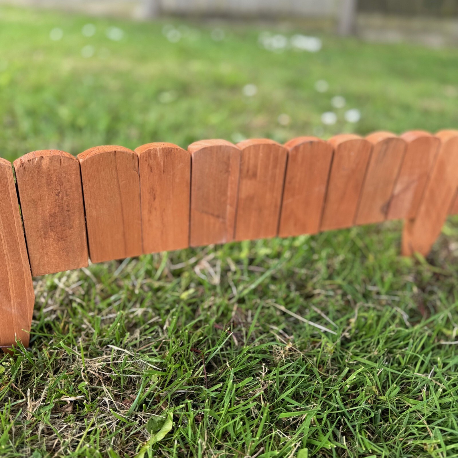 Wooden Garden Edging Lawn Border Flower Bed Trim Fence (420cm x 10cm)
