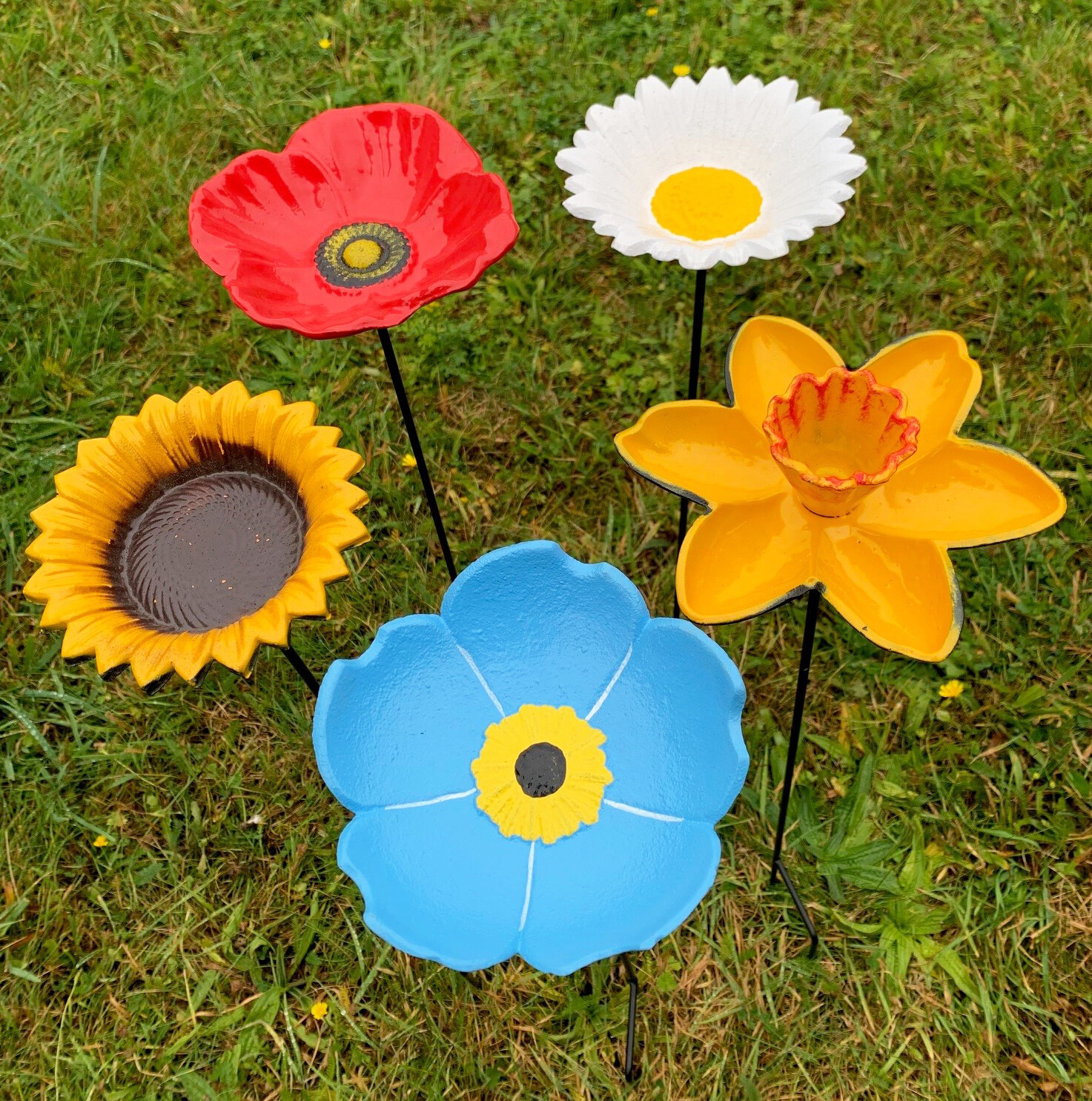 Flower Bird Feeder Daffodil, Poppy, Sunflower, Forget Me Not Cast Iron Set of 5