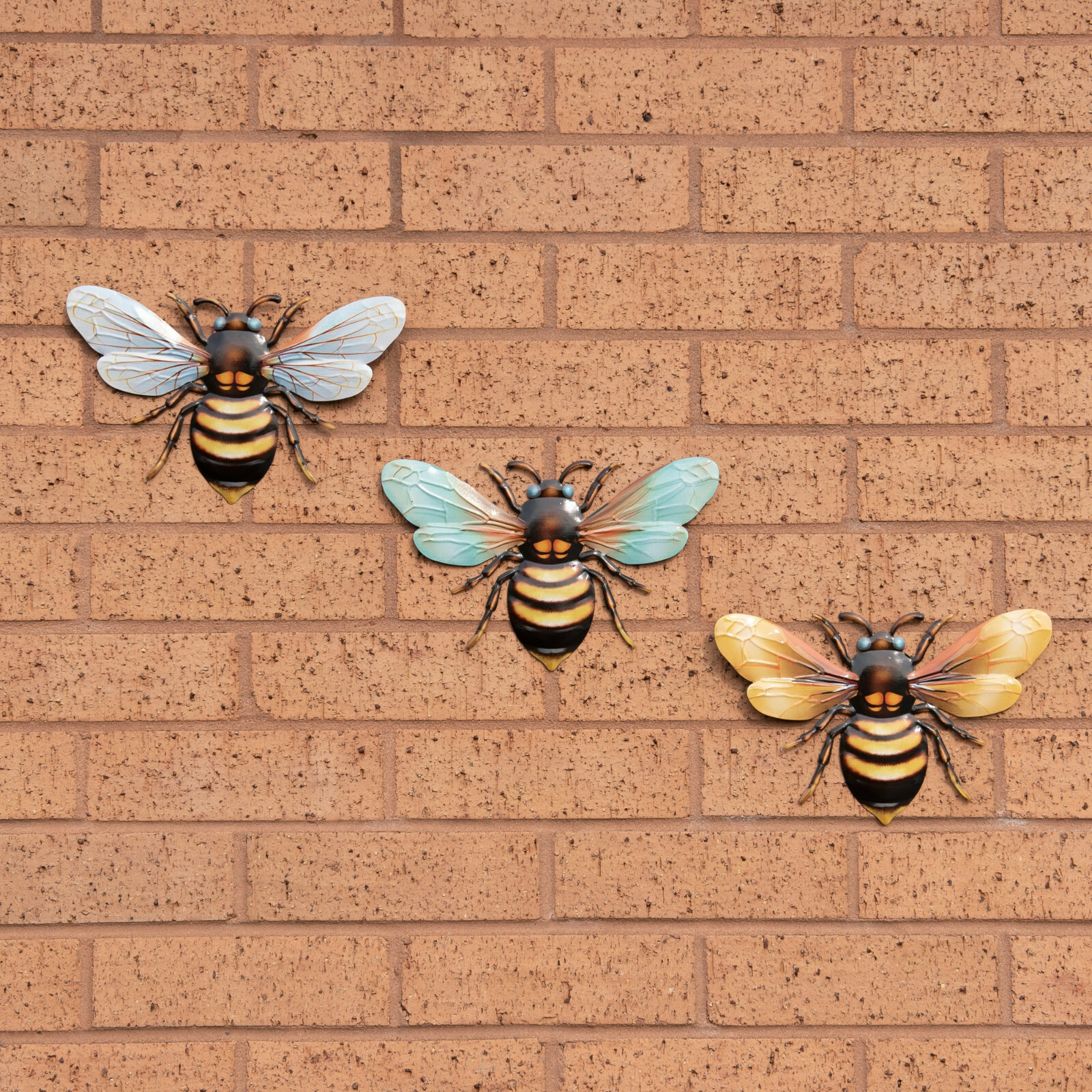 Set of 3 Metal Bees 25cm Garden Wall Art Fence Ornament Decoration Plaques Decor