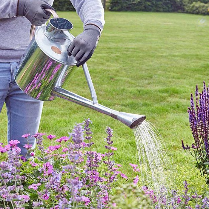 Smart Garden Long Reach 9L Watering Can – Galvanised Steel
