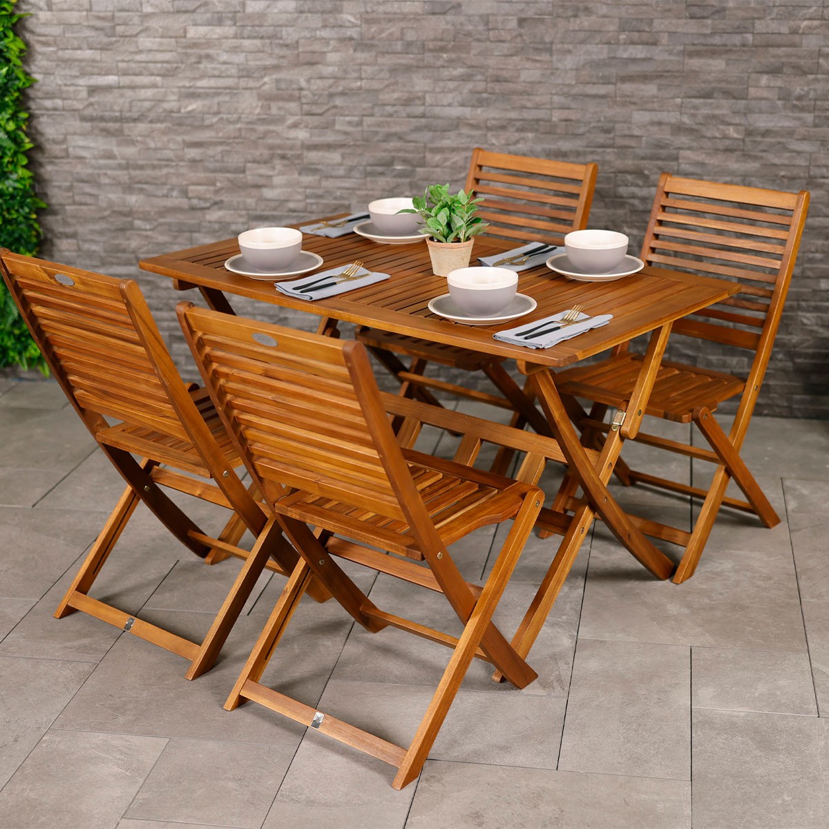 Charles Bentley FSC Acacia Hardwood 5pc Garden Furniture Set - Table & 4 Chairs